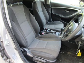 HYUNDAI I30 1.6 CRDi Blue Drive Classic - Part ex to clear - Recent new clut