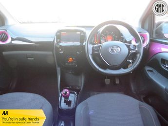 TOYOTA AYGO 1.0 VVT-i x-cite Automatic, Climate Control, Reverse Cam