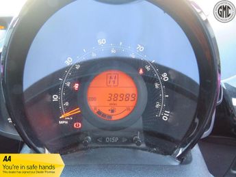 TOYOTA AYGO 1.0 VVT-i x-cite Automatic, Climate Control, Reverse Cam