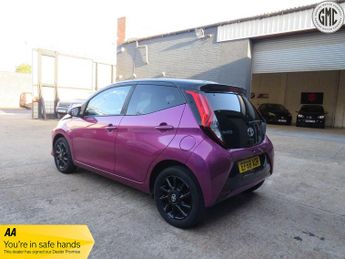 TOYOTA AYGO 1.0 VVT-i x-cite Automatic, Climate Control, Reverse Cam
