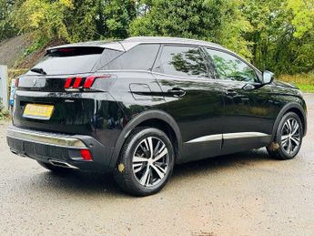 PEUGEOT 3008 1.5 BlueHDi GT Line