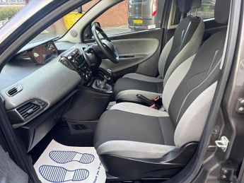 CHRYSLER YPSILON 1.2 S