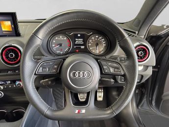 AUDI S3 S3 TFSI 300 Quattro 5dr S Tronic