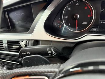 AUDI A4 AVANT 2.0 TDI S line Multitronic Euro 5 (s/s) 5dr