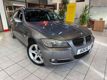 BMW 318 2.0 318d Exclusive Edition Touring