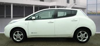 NISSAN LEAF 24kWh Acenta Electric Automatic White 5dr LOW TAX