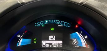 NISSAN LEAF 24kWh Acenta Electric Automatic White 5dr LOW TAX