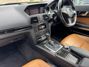 MERCEDES-BENZ E CLASS 3.0 E350 CDI V6 BlueEfficiency Sport