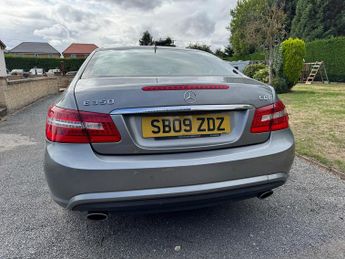 MERCEDES-BENZ E CLASS 3.0 E350 CDI V6 BlueEfficiency Sport