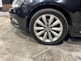 VOLKSWAGEN PASSAT 2.0 TDI BlueMotion Tech Highline