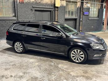 VOLKSWAGEN PASSAT 2.0 TDI BlueMotion Tech Highline