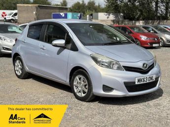 Toyota Yaris 1.0 Automatic Petrol Euro5 5dr