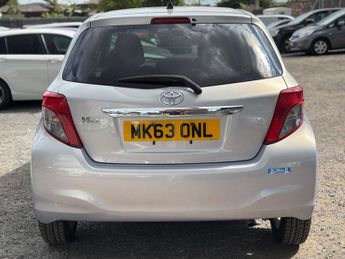 TOYOTA YARIS 1.0 Automatic Petrol Euro5 5dr