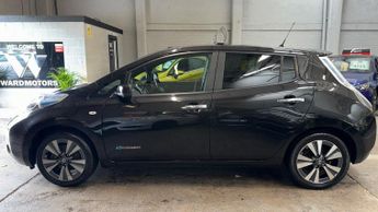 NISSAN LEAF 30kWh Tekna Black Automatic 5dr LOWTAX+LEATHER+SATNAV