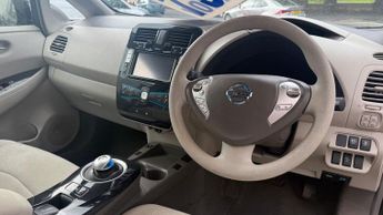 NISSAN LEAF 24kWh Electric Automatic Black 5dr LOW TAX+SATNAV+CRUISE