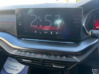SKODA OCTAVIA 1.4 TSI iV 13kWh vRS