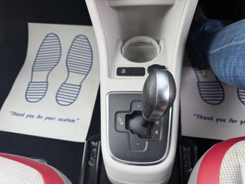 VOLKSWAGEN UP 1.0 BlueMotion Tech High up!