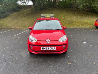 VOLKSWAGEN UP 1.0 BlueMotion Tech High up!
