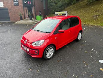 VOLKSWAGEN UP 1.0 BlueMotion Tech High up!