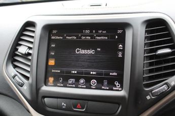 JEEP CHEROKEE 2.2 Cherokee 2.2 Mjii 200hp Limited 4wd 9 Spd Auto