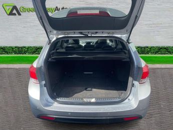 HYUNDAI I40 1.7 CRDi Premium Auto Euro 5 5dr