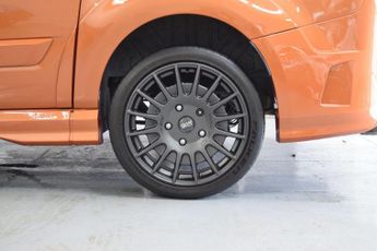 FORD TRANSIT 2.0 320 EcoBlue Limited MS RT