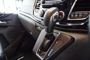 FORD TRANSIT 2.0 320 EcoBlue Limited MS RT