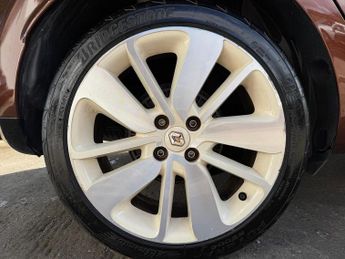 RENAULT CLIO 1.2 TCe GT Line Nav