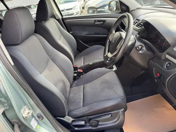 SUZUKI SWIFT 1.2 SZ4 AUTO