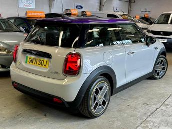 MINI ELECTRIC Cooper SE 32.6kWh Level 1 Auto 3dr