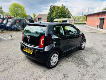 VOLKSWAGEN UP 1.0 Move up!