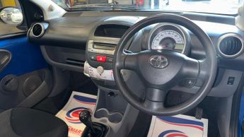 TOYOTA AYGO 1.0 VVT-i Blue 3dr LOWTAX+GREAT VALUE+12 STAMPS