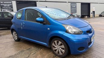 TOYOTA AYGO 1.0 VVT-i Blue 3dr LOWTAX+GREAT VALUE+12 STAMPS