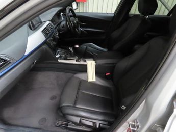 BMW 3 SERIES 2.0 320d M Sport Touring Auto Euro 5 (s/s) 5dr