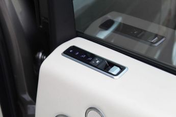 LAND ROVER RANGE ROVER 4.4 SD V8 Autobiography