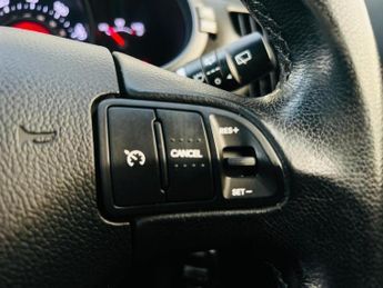 KIA SPORTAGE 2.0 CRDi KX-3 Auto AWD Euro 5 5dr