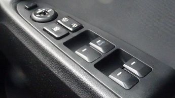 KIA SPORTAGE 2.0 CRDi KX-3