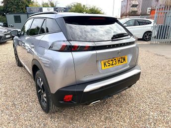 PEUGEOT 2008 1.2 PureTech Allure Premium + EAT Euro 6