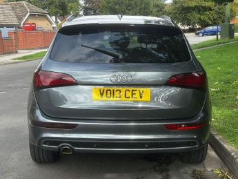 AUDI Q5 2.0 TDI S line Plus