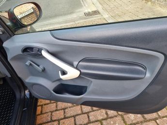 FORD KA 1.2 Studio