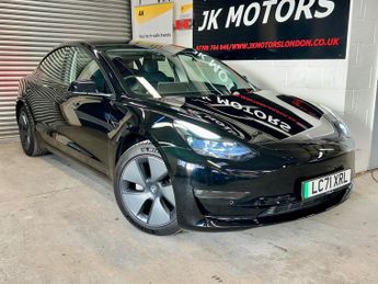 TESLA MODEL 3 (Dual Motor) Long Range Auto 4WDE 4dr