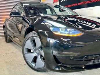 TESLA MODEL 3 (Dual Motor) Long Range Auto 4WDE 4dr