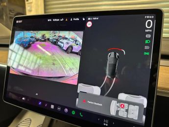 TESLA MODEL 3 (Dual Motor) Long Range Auto 4WDE 4dr