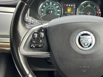 JAGUAR XF 2.2d Premium Luxury Auto Euro 5 (s/s) 4dr