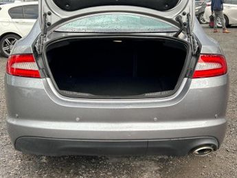 JAGUAR XF 2.2d Premium Luxury Auto Euro 5 (s/s) 4dr