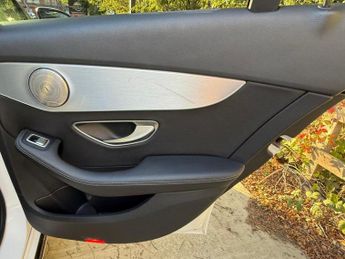 MERCEDES-BENZ C CLASS 2.0 C200 Sport