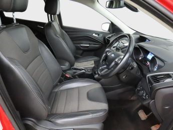 FORD KUGA 2.0 TDCi Titanium