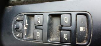LAND ROVER FREELANDER 2 2.2 TD4 SE