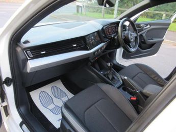 AUDI A1 1.5 TFSI 35 S line Sportback S Tronic Euro 6 (s/s) 5dr