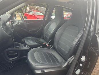 SMART FORFOUR EQ 17.6kWh Prime